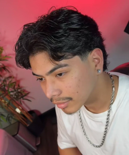 Wolf Cut Men: Trendy Hairstyles for Modern Men